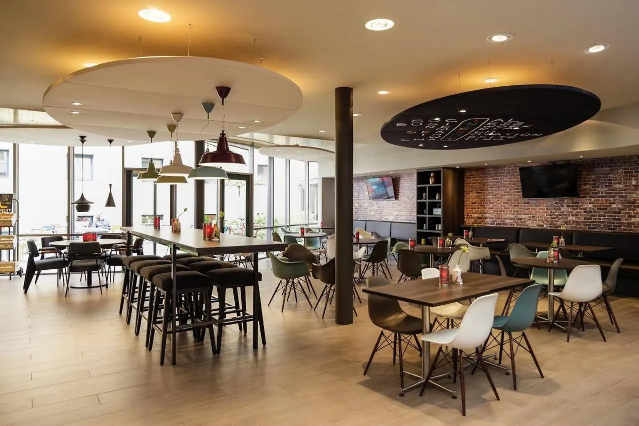 Ibis Amsterdam Centre Stopera 3*,  הולנד