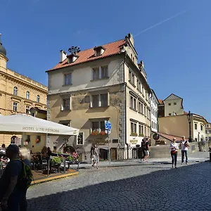hotellátogatás